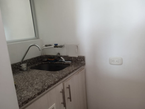 Vendo Apartamento Por La U. Autónoma, Manizales (3 Habitaciones)