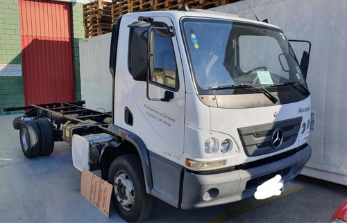 Imagem 2 de 7 de Mercedes Benz Acelo 1016
