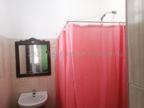 Imagen 10 de 30 de ||**|| Casa En Alquiler Final Av. La Mata, Cocina Semi Equipada, Céntrica, Amplia Cod Flex #23-19051/* 0414-523-21-38*/