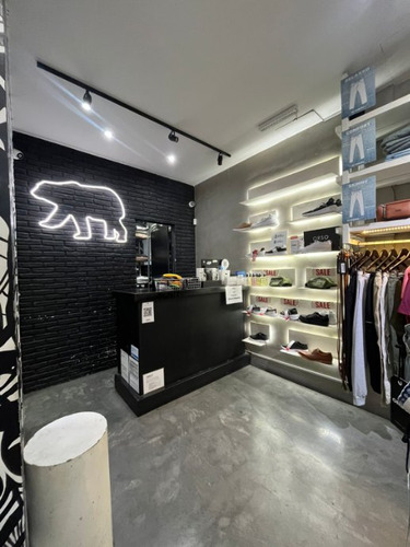 Local En Alquiler En Moron Centro