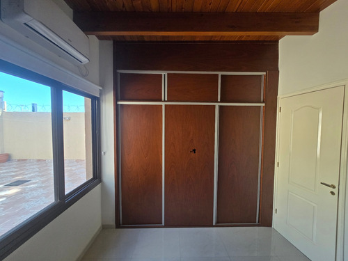 Venta Casa 3 Dormitorios Coquimbito Con Cochera