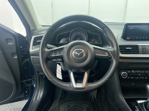 Imagen 17 de 25 de Mazda 3 Sport Touring 2.0