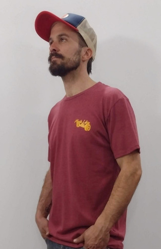 Imagen 4 de 4 de Remera Skateboard