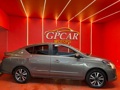Nissan Versa 1.6 16V FlexStart 4p Aut.