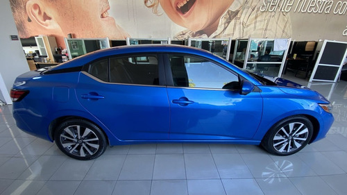 Imagen 13 de 15 de Nissan Sentra Exclusive 2020 Cvt