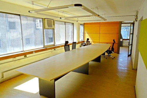 Vende Excelente Oficina Mac-iver - Moneda, Santiago