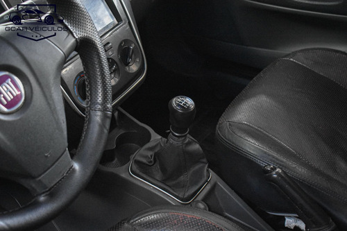 Fiat Punto 1.6 16v Essence Flex 5p