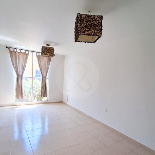 Casa En Condominio En Venta En Calimaya