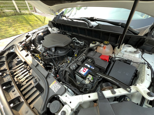 GMC Acadia 3.7 Denali At