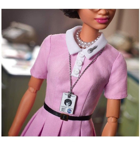 Imagem 7 de 8 de Barbie Signature Collector Katherine Johnson Mattel Ms