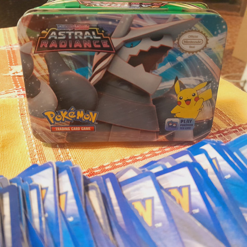 Colección Carta Pokémon , 150 Unidades Con Estuche Metálico 