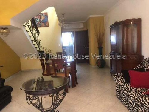 Conjunto Exclusivo Cuenta Con Todos Los Servicios Planta 100% Akmg, Trigal Norte Valencia 