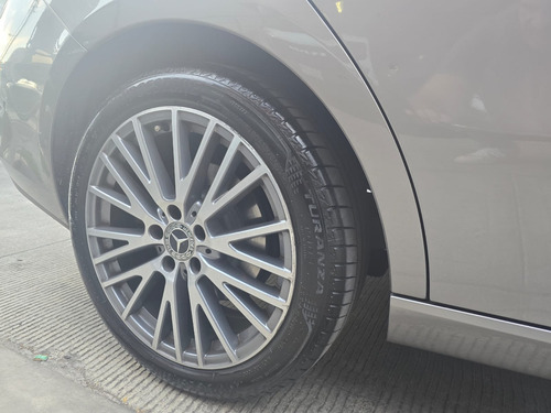 Mercedes-Benz Clase CLA 1.6 200 Cgi Sport At