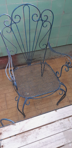 Juego De Jardin Antiguo- Hierro Forjado- 1mesa Y 4sillas Ref Azul Acero (Usado)