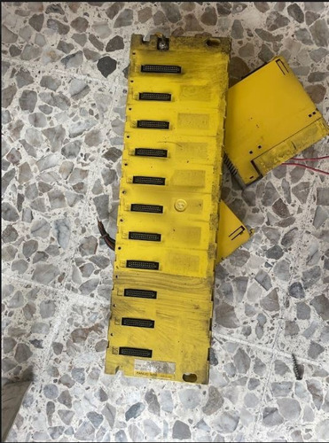 Fanuc Abu10a Ao3b-0807-c001 10 Slot Base Unit (Usado)