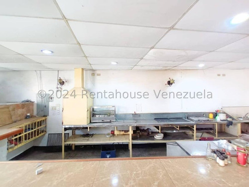 *al/ Local En Venta. Barquisimeto, Centro Lara/venezuela/ Arnaldo López/# 25-1893 / 220.9 M²