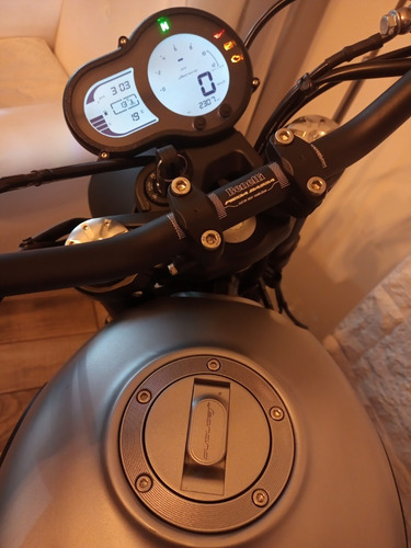 Imagen 5 de 13 de Motocicleta Benelli Leoncino 500 2020 - Juan Manuel Autos