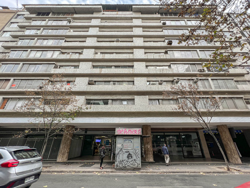 Santiago Centro. Arriendo Dpto De 3d 1b Ideal Para Oficinas