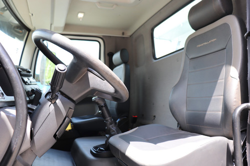 Volkswagen 26.280 - 6x4 Ano 2022 Com Cacamba Facchini 16m3