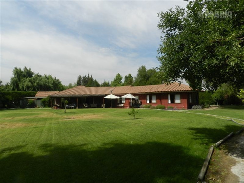 Imagen 2 de 25 de Casa En Venta De 4 Dormitorios En Colina