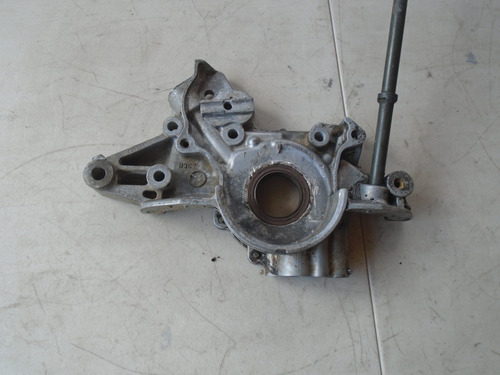 Vendo Bomba De Aceite De Mazda 323 Año 1993