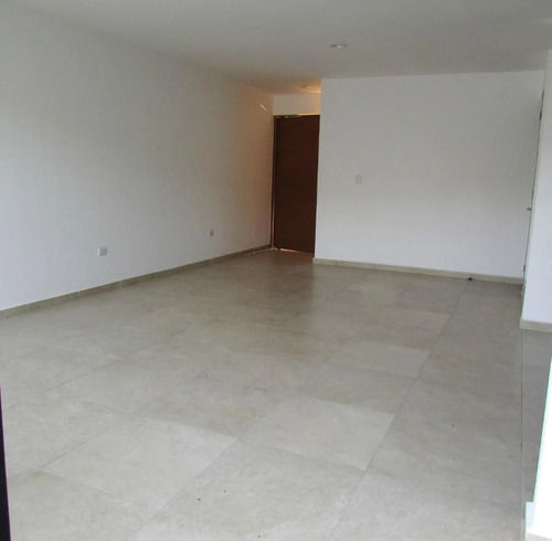 Aprovecha Casa En Residencial El Refugio Querétaro Posesión Ante Notario Público Ojac-a-504