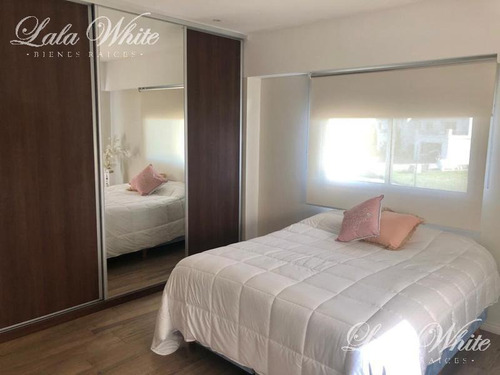 Imagen 26 de 30 de Venta - Casa En La Providencia