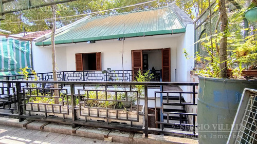 Imagen 18 de 30 de Casa En Venta De 4 Dormitorios Con Cochera Y Quincho- Roque Saenz Peña, Rosario.