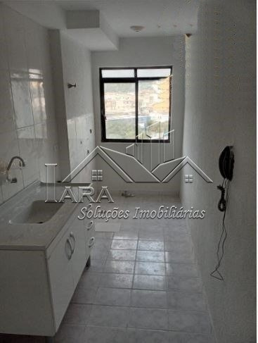 Imagem 2 de 15 de Apartamento - Conjunto Habitacional Santa Etelvina Ii - Ref: 8221 - V-8221