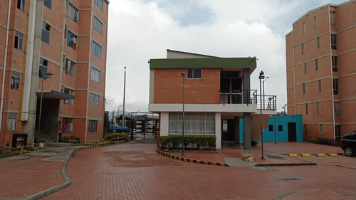  Hermoso Apartamento Soacha, Colombia (12333974891)