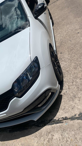 Imagen 8 de 19 de Renault Sandero 2018 2.0 Rs 145cv