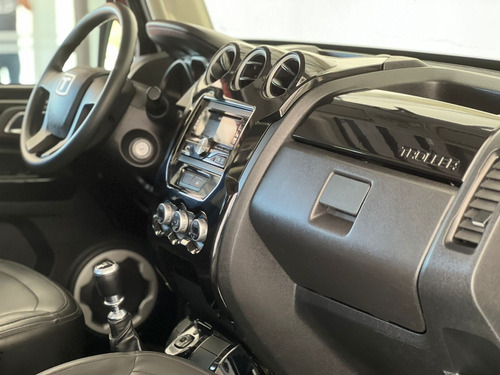 Troller T4 3.2 2p