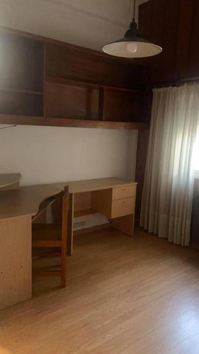 Imagen 9 de 14 de Excelente Inmueble Ideal Oficinas/local. Zona Comercial. Frente 10mts.