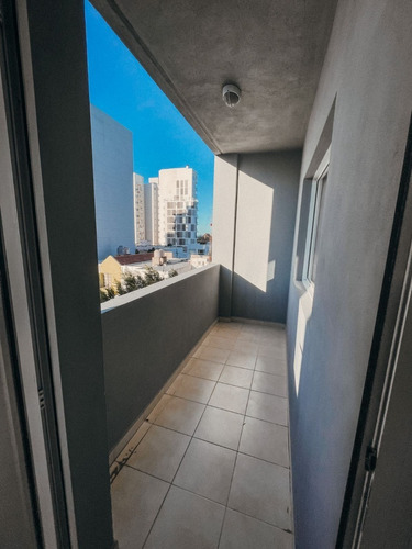 Imagen 7 de 17 de Departamento 2 Ambientes A Metros Del Mar