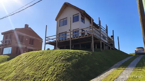 comprar Alquiler Casa Punta Del Diablo, Metros Playa, Vista Al Mar.