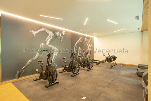 Pent-house En Venta Urb. Campo Alegre, Caracas. 24-26693 Yf
