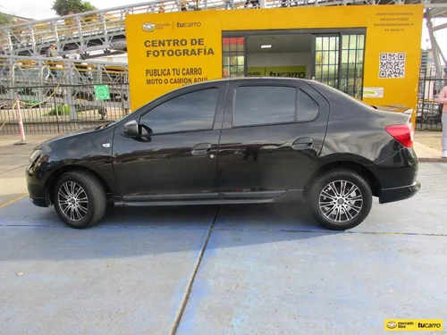 Renault Logan AUTHENTIQUE 1600CC MT AA