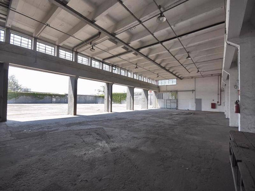 Imagem 4 de 15 de Galpão Com Escritórios E Grande Pátio - 4.073 Terreno - 1.361 A. Construída - Pd1771