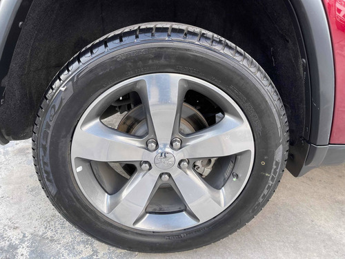 Imagen 15 de 15 de Jeep Grand Cherokee 2013 Limited V6 4x2 At