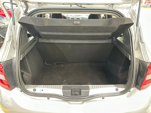 Renault Sandero 1.0 12V SCE FLEX AUTHENTIQUE MANUAL