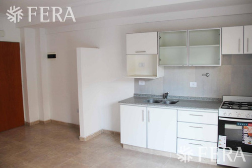Imagen 3 de 18 de Venta De Departamento 2 Ambientes En Wilde (19201)