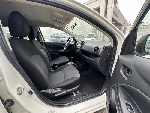 Dodge Attitude 1.2 Se At