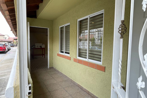 Casa En Venta Ojo De Agua, Tecamac. Edo. Mex