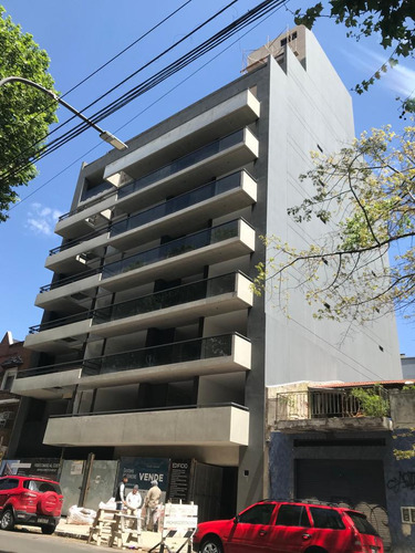 Venta / Emprendimiento En Construccion  / 2 Ambientes / Cochera / Valor Fijo / Villa Urquiza