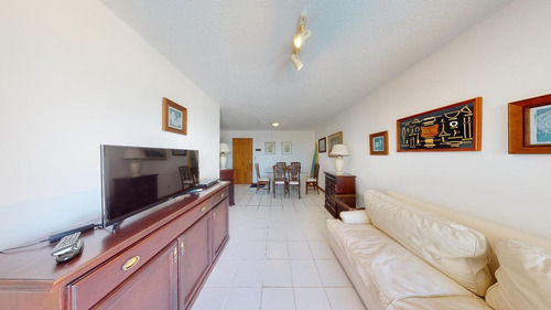 Imagen 5 de 26 de Apartamento - Punta Del Este. Venta. 3 Dormitorios. Vista Al Mar. Puerto Lobos