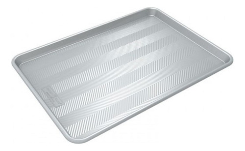 Bandeja Placa Para Horno Prism Half Sheet Nordic Ware® Color Plateado