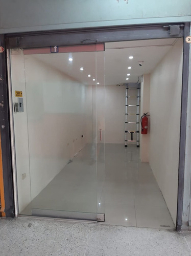 Imagen 3 de 17 de Venta Local Comercial Cc Free Market Alto Tráfico Seguridad En Tu Inversión Freemarket, Sector La Granja, Naguanagua, Estado Carabobo
