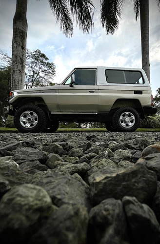 Toyota Land Cruiser 4.5 Fzj73