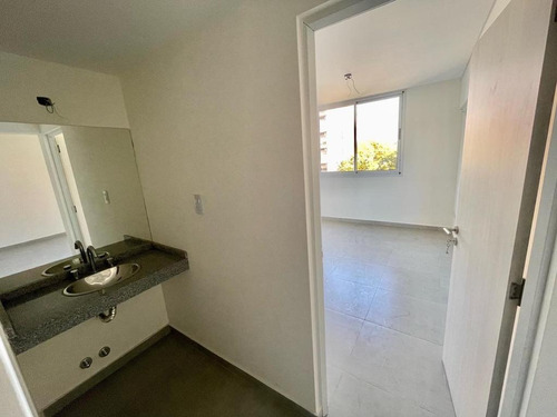 Departamento En Venta 1 Dormitorio Semipiso Barrio Echesortu