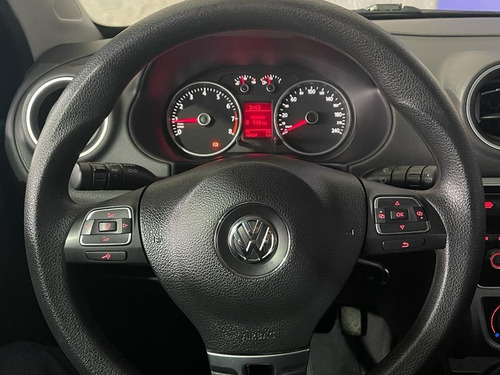 Imagem 9 de 15 de Vw Voyage Comfortline Flex 2015